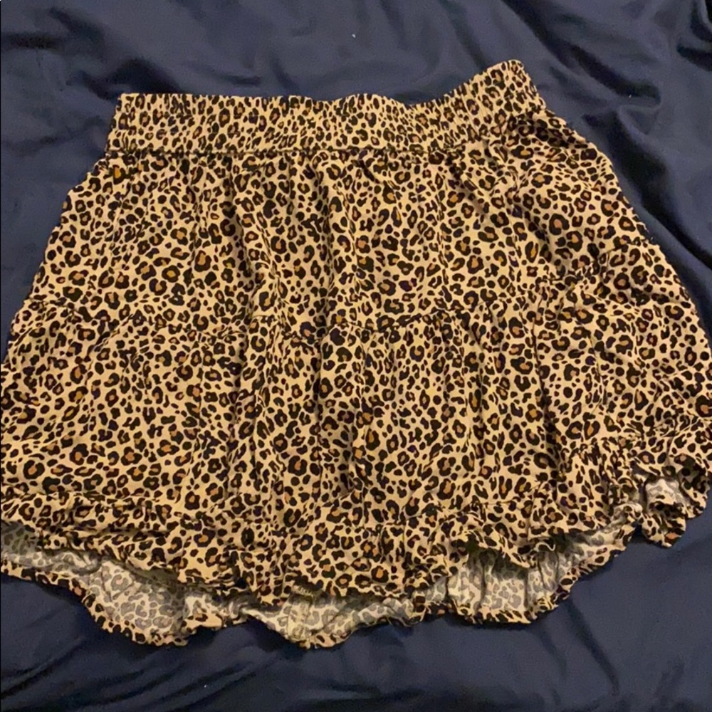 American eagle leopard print skirt size small